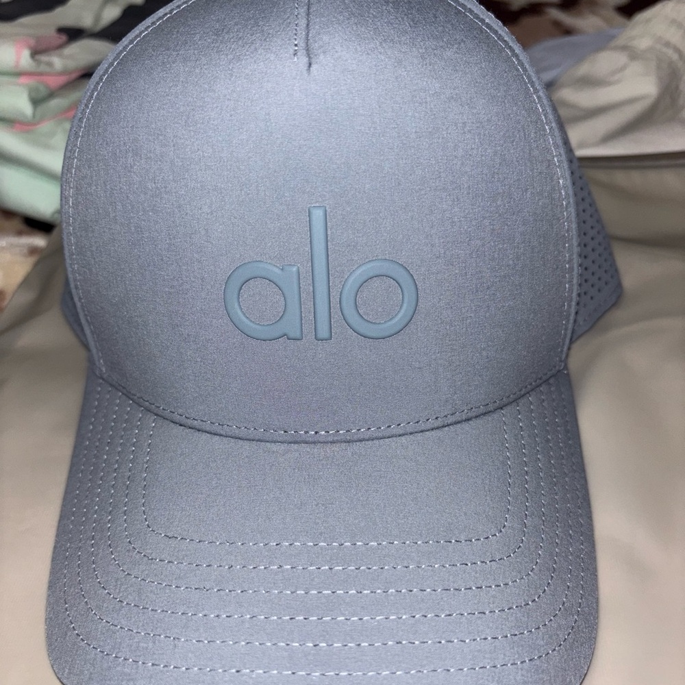 ALO Yoga Gray Cap
